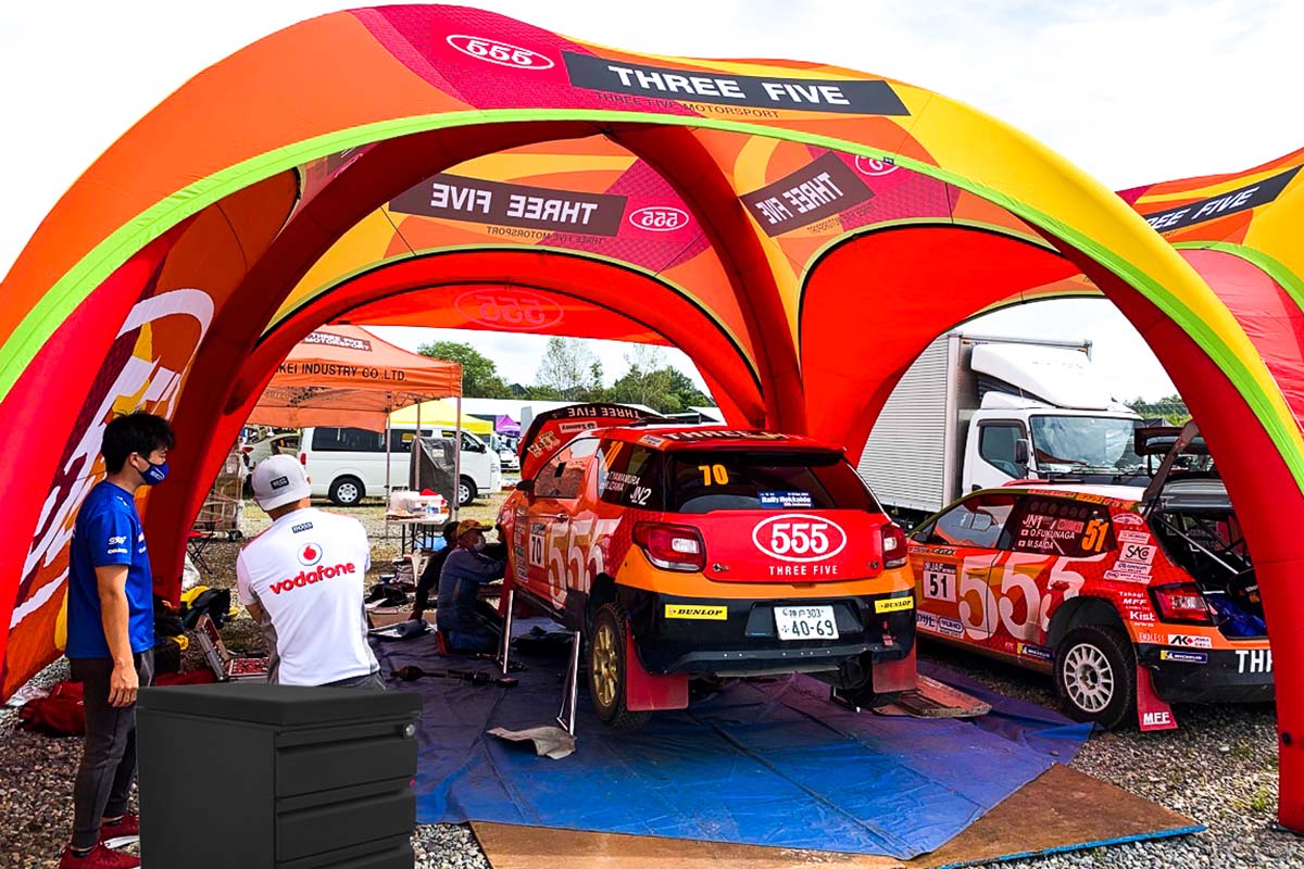 Expo-Xgloo-Tent-3.jpg