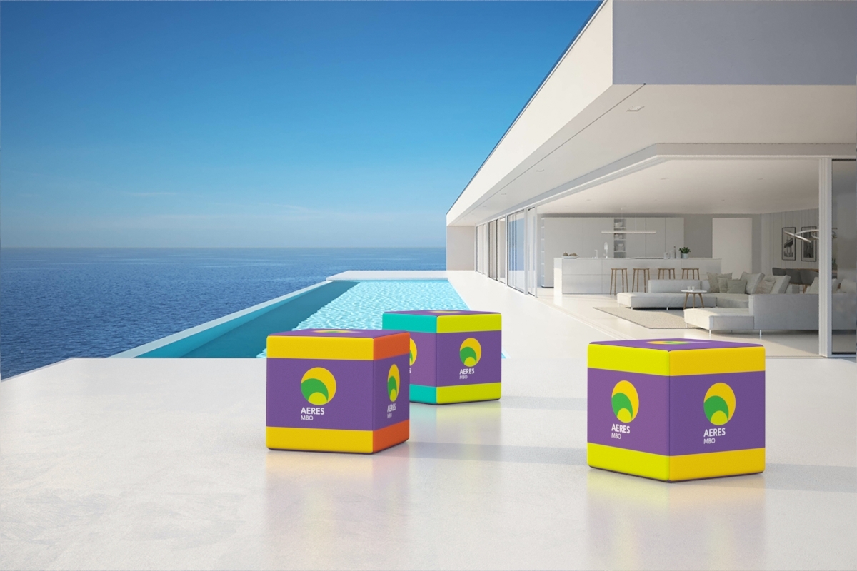 cube2.jpg