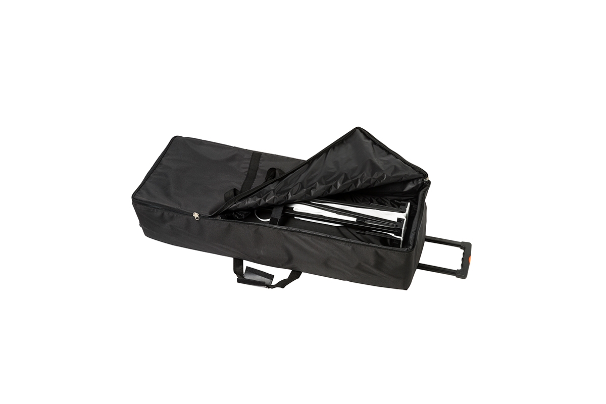 tas-expo-fabric-counter.jpg